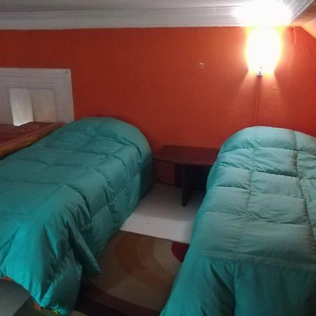וינה דל מר Hostal Marina מראה חיצוני תמונה