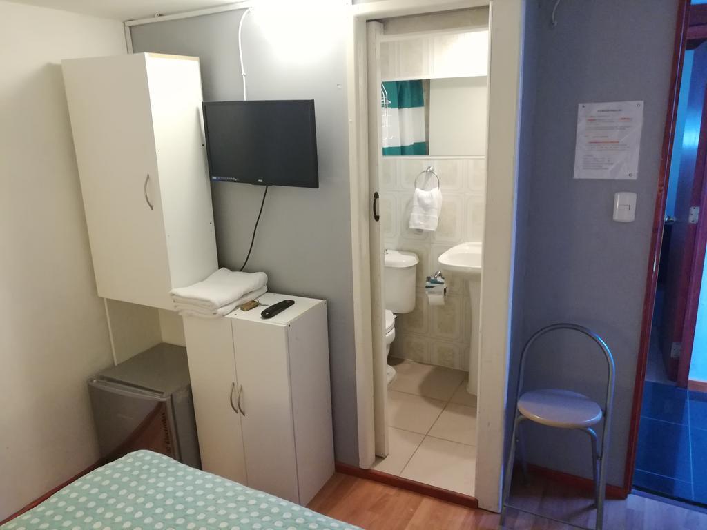 וינה דל מר Hostal Marina מראה חיצוני תמונה